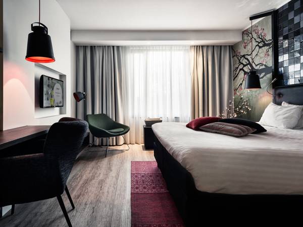 M-Hotel – Different Hotels - 2+1 Special - ROOM