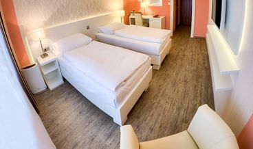 afbeelding van Double Room, 1 Bedroom-1 King Bed Non Refundable Free WiFi Free self parking Free breakfast
