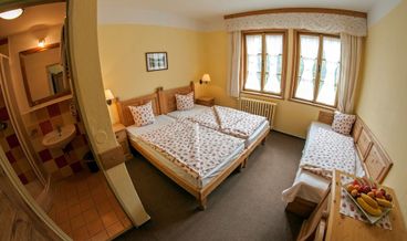 afbeelding van Double Room-1 Double Bed Non Refundable Free WiFi Free breakfast