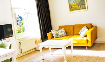 afbeelding van Junior Studio Suite, 1 Queen Bed, Non Smoking, Kitchen-1 Queen Bed Non Refundable Free WiFi