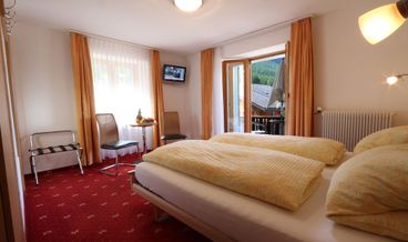 afbeelding van Economy Double Room, Mountain View-1 Double Bed Free WiFi Free breakfast