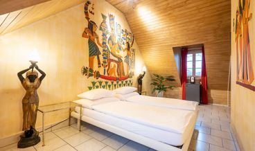 afbeelding van Symphony Room-1 Queen Bed Non Refundable Free WiFi