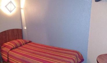 afbeelding van Twin Room-2 Twin Beds Non Refundable Free WiFi Free self parking