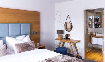 afbeelding van Double Room-1 Queen Bed Non Refundable Free WiFi Free breakfast