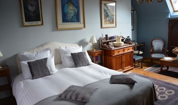 afbeelding van Double Room (La Romantique)-1 Queen Bed Free WiFi Free self parking Free breakfast