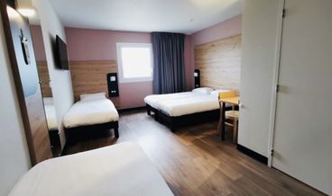 afbeelding van Double Room-1 Double Bed Non Refundable Free self parking Free WiFi