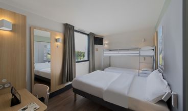 afbeelding van Double Room, Non Smoking-1 Double Bed Non Refundable Free self parking Free WiFi