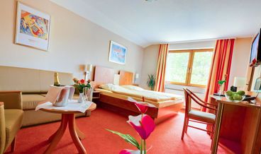afbeelding van Standard Triple Room-1 Double Bed and 1 Twin Bed Free WiFi Free self parking