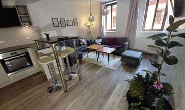 afbeelding van Basic Double Room, Non Smoking, City View-1 Twin Bunk Bed Non Refundable Free WiFi