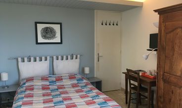 afbeelding van Double Room (Cabanon)-1 Queen Bed Non Refundable Free breakfast Free self parking Free WiFi