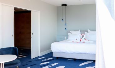 afbeelding van Superior Room, 1 Queen Bed, Balcony, Sea View-1 Queen Bed Free WiFi