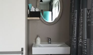 afbeelding van Deluxe Double or Twin Room (de Blauwe Kamer)-2 Twin Beds Non Refundable Free WiFi Free self parking Free breakfast
