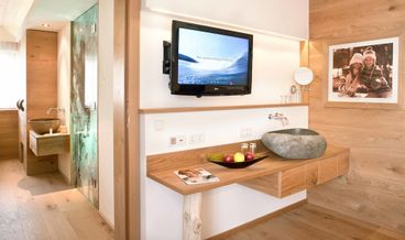 afbeelding van Double Room, Balcony-1 Double Bed Non Refundable Free WiFi Free parking Free breakfast