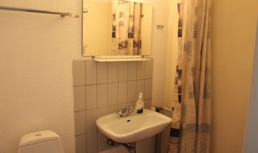 afbeelding van Economy Room, Shared Bathroom-1 Twin Bunk Bed Non Refundable Free WiFi Free self parking