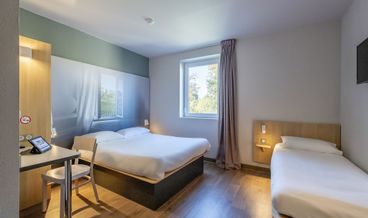 afbeelding van Double Room, Accessible, Non Smoking-1 Double Bed Free self parking Free WiFi