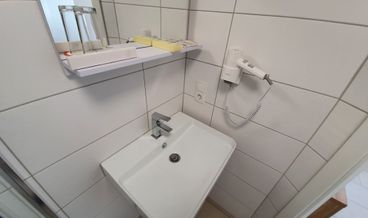 afbeelding van Basic Double Room-1 Queen Bed Non Refundable Free WiFi Free self parking