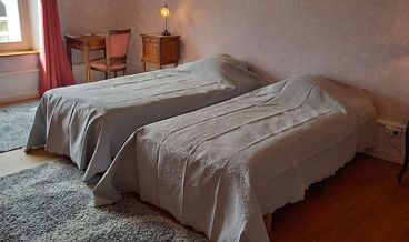 afbeelding van Classic Double or Twin Room-2 Twin Beds and 1 Large Twin Sofa Bed Non Refundable Free breakfast Free self parking Free WiFi