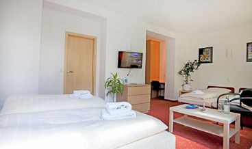 afbeelding van Double Room-1 Double Bed Free WiFi Breakfast buffet Free self parking