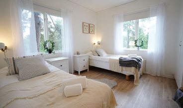 afbeelding van House, 5 Bedrooms (Friden)-3 Twin Bunk Beds, 5 Twin Beds and 1 Large Twin Bunk Bed Non Refundable Free WiFi Full kitchen Free self parking