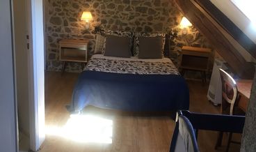 afbeelding van Double Room (Le Grand Meaulnes)-1 Double Bed Free breakfast Free self parking Free WiFi