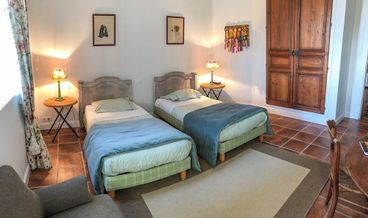 afbeelding van Standard Double Room (Bleue)-1 Double Bed Non Refundable Free breakfast Free self parking Free WiFi