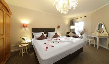 afbeelding van Double Room (Landhaus)-1 Queen Bed Non Refundable Free WiFi Free breakfast