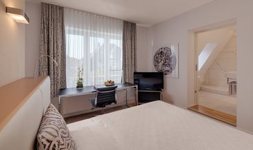 afbeelding van Standard Single Room (Queen bed: 160 cm)-1 Queen Bed Free WiFi Free self parking Free breakfast
