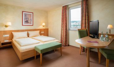 afbeelding van Double Room, Non Smoking-2 Double Beds Free WiFi Free self parking Free breakfast