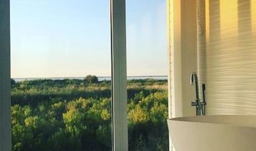 afbeelding van Deluxe Suite-1 Queen Bed Free breakfast Free self parking Free WiFi