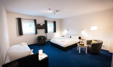 afbeelding van Double Room, Shared Bathroom (with private shower)-1 Double Bed Free WiFi Free self parking