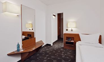 afbeelding van Comfort Double Room-1 King Bed Non Refundable Free WiFi Free self parking Free breakfast