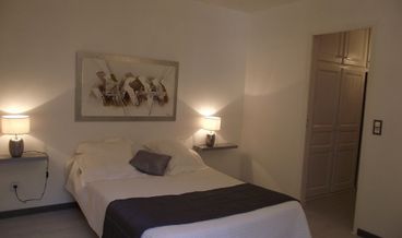 afbeelding van Double Room-1 Queen Bed Non Refundable Free breakfast Free self parking Free WiFi