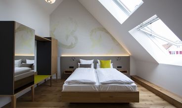 afbeelding van Double Room-1 King Bed Free WiFi Breakfast buffet Free self parking