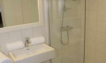 afbeelding van Standard Room, 1 Queen Bed, Non Smoking-1 Queen Bed Free WiFi