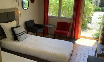 afbeelding van Standard Double Room-1 Queen Bed Non Refundable Free self parking Free WiFi