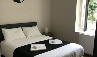 afbeelding van Business Apartment, 1 Double Bed with Sofa bed, Non Smoking, Garden View-1 Double Bed and 1 Double Sofa Bed Free self parking Free WiFi
