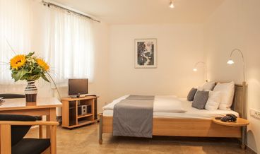 afbeelding van Holiday Apartment-1 King Bed and 1 Double Sofa Bed Non Refundable Free WiFi Free parking