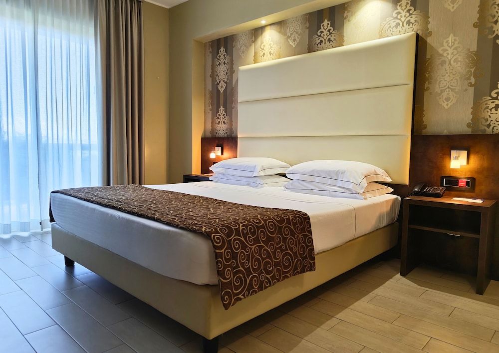 afbeelding van Premium driepersoonskamer, balkon (City transfer included)