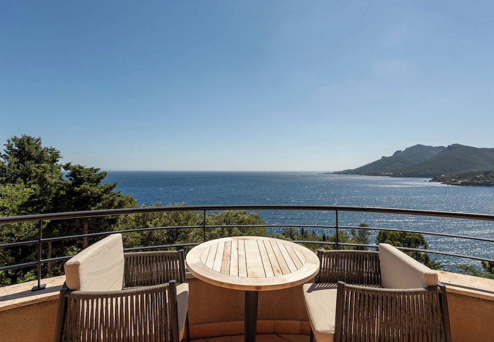 afbeelding van Suite, 1 kingsize bed, terras, uitzicht op zee (Hillside)