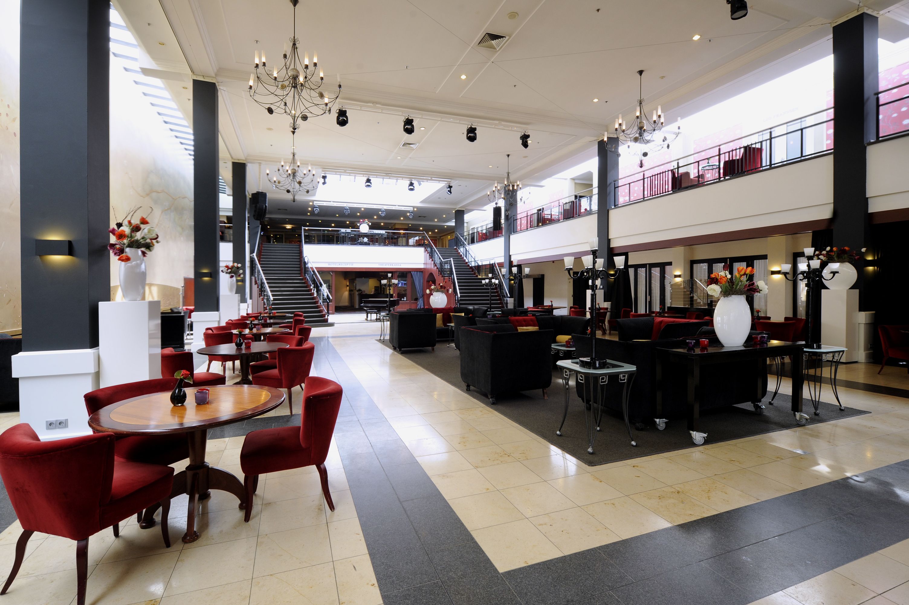 Van der Valk TheaterHotel De Oranjerie in Roermond - Aanbiedingen Hotel