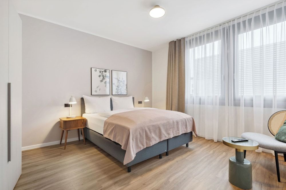 afbeelding van Comfort suite, 1 queensize bed met slaapbank