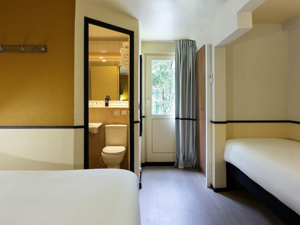 afbeelding van Kamer, meerdere bedden