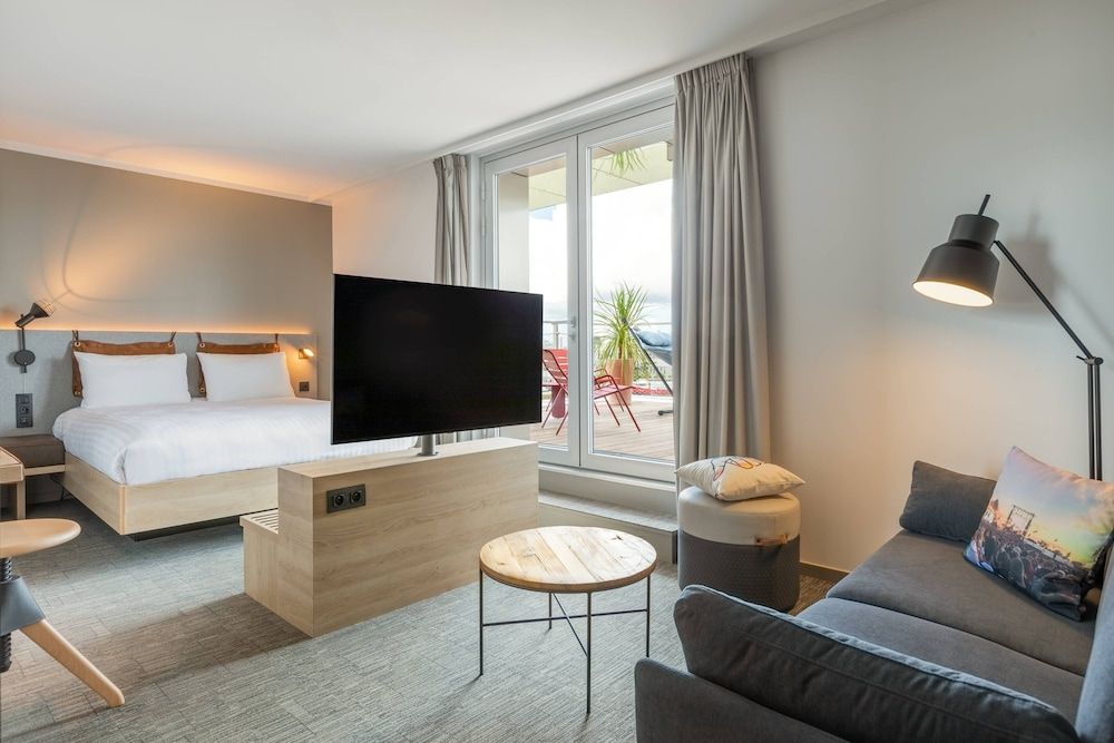 afbeelding van Kamer, 1 queensize bed met slaapbank