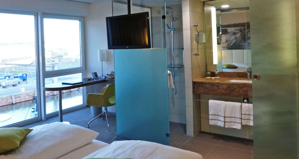 afbeelding van Superior kamer, 2 eenpersoonsbedden, uitzicht op haven