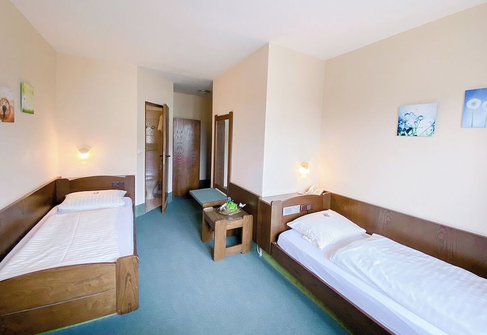 afbeelding van Eenvoudige Twin kamer, 2 eenpersoonsbedden