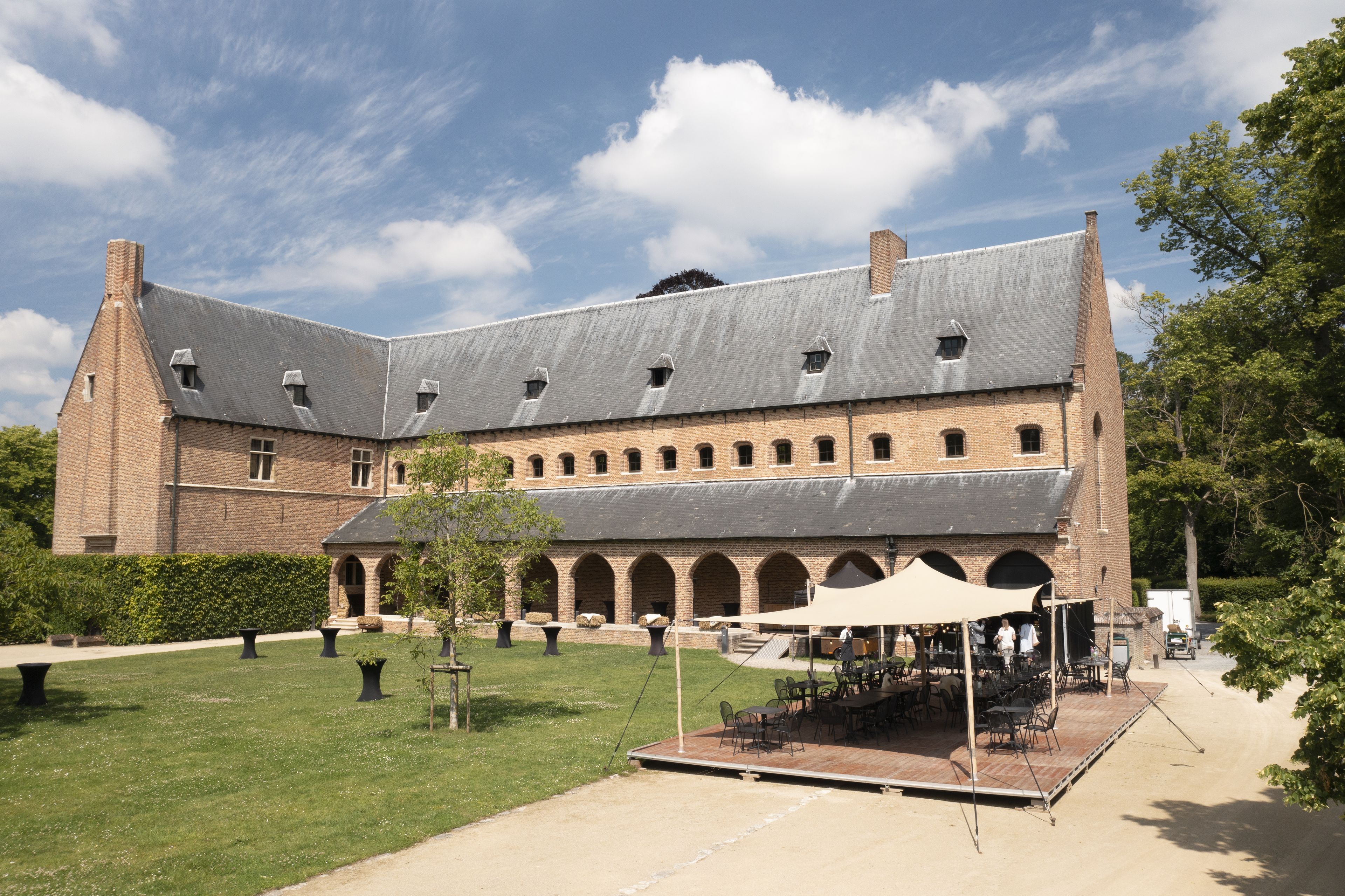Buitenzijde
