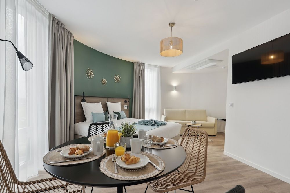 afbeelding van Executive studio, 1 tweepersoonsbed met slaapbank
