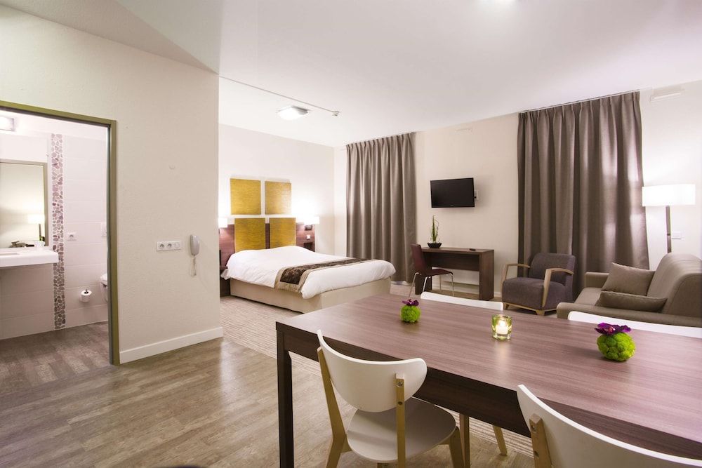 afbeelding van Superior kamer, 1 tweepersoonsbed met slaapbank