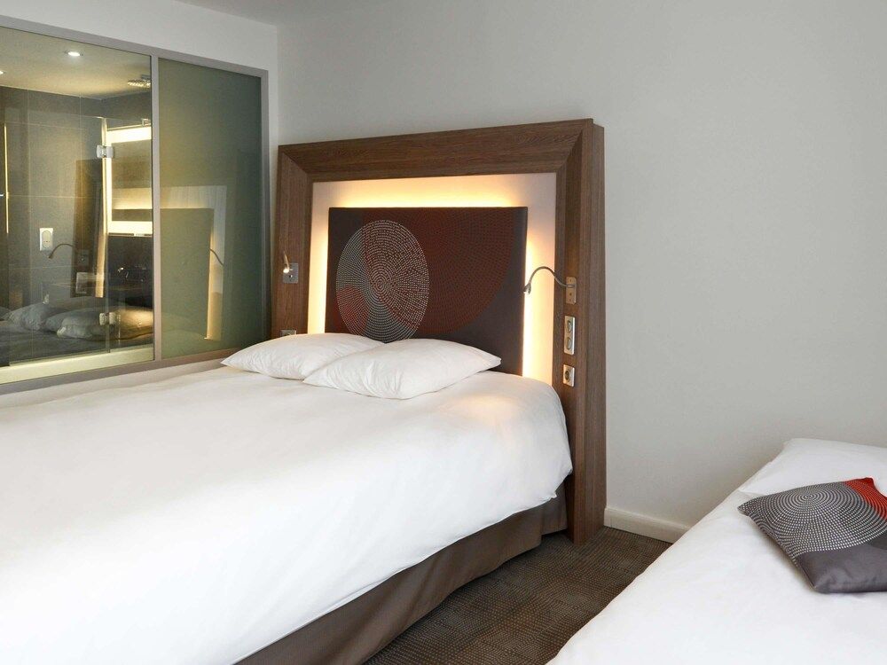 afbeelding van Klassieke kamer, 1 tweepersoonsbed met slaapbank, bad
