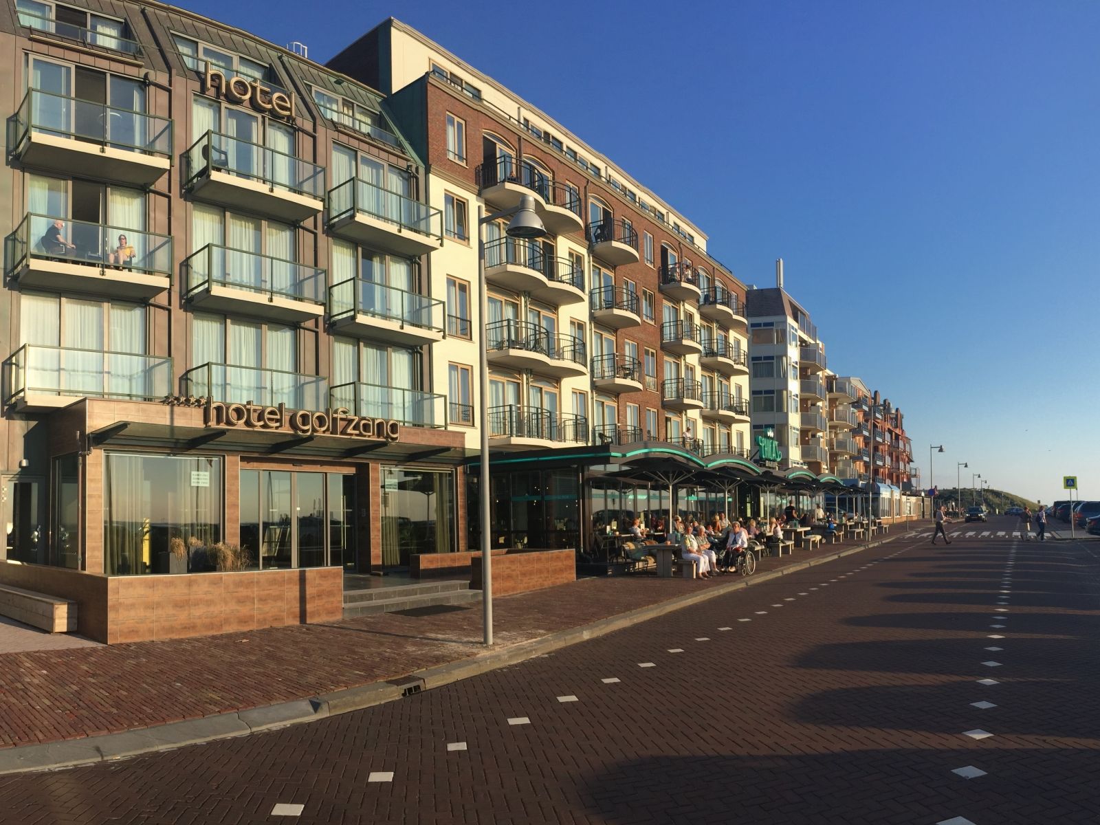 Buitenzijde